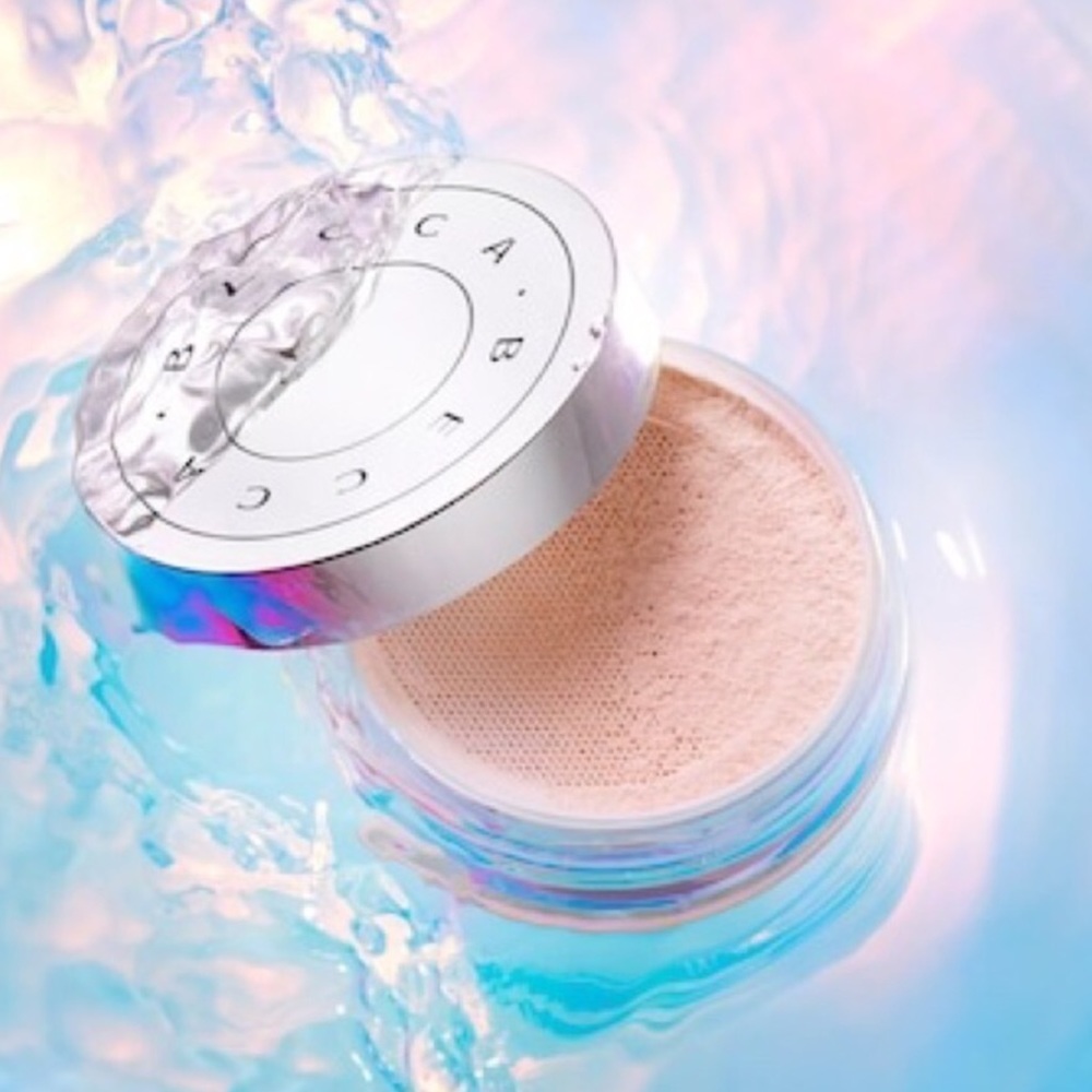 BECCA Hydra-Mist Set & Refresh Powder - Picture 7 of 12